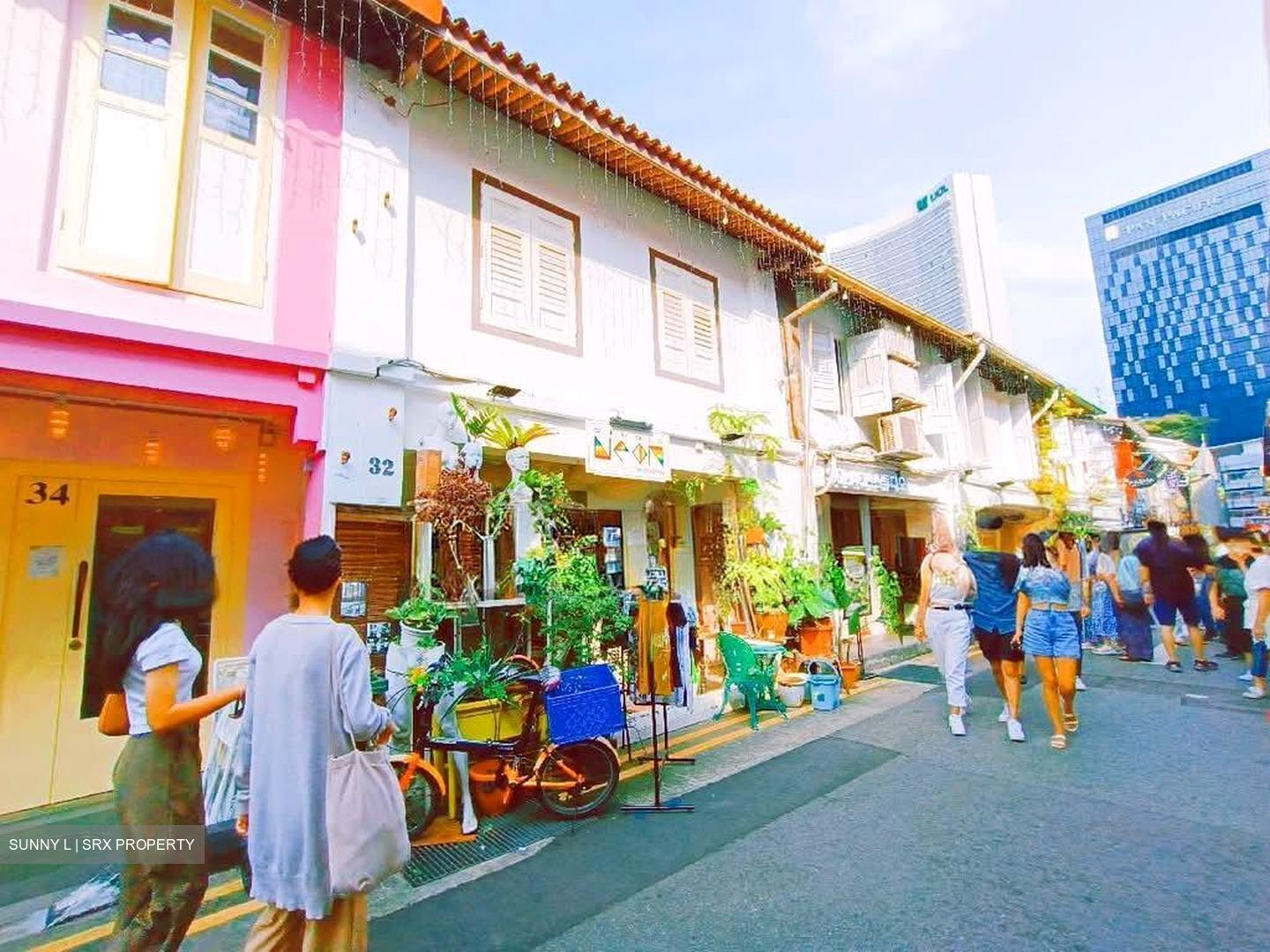 Arab Street (D7), Retail #586399641